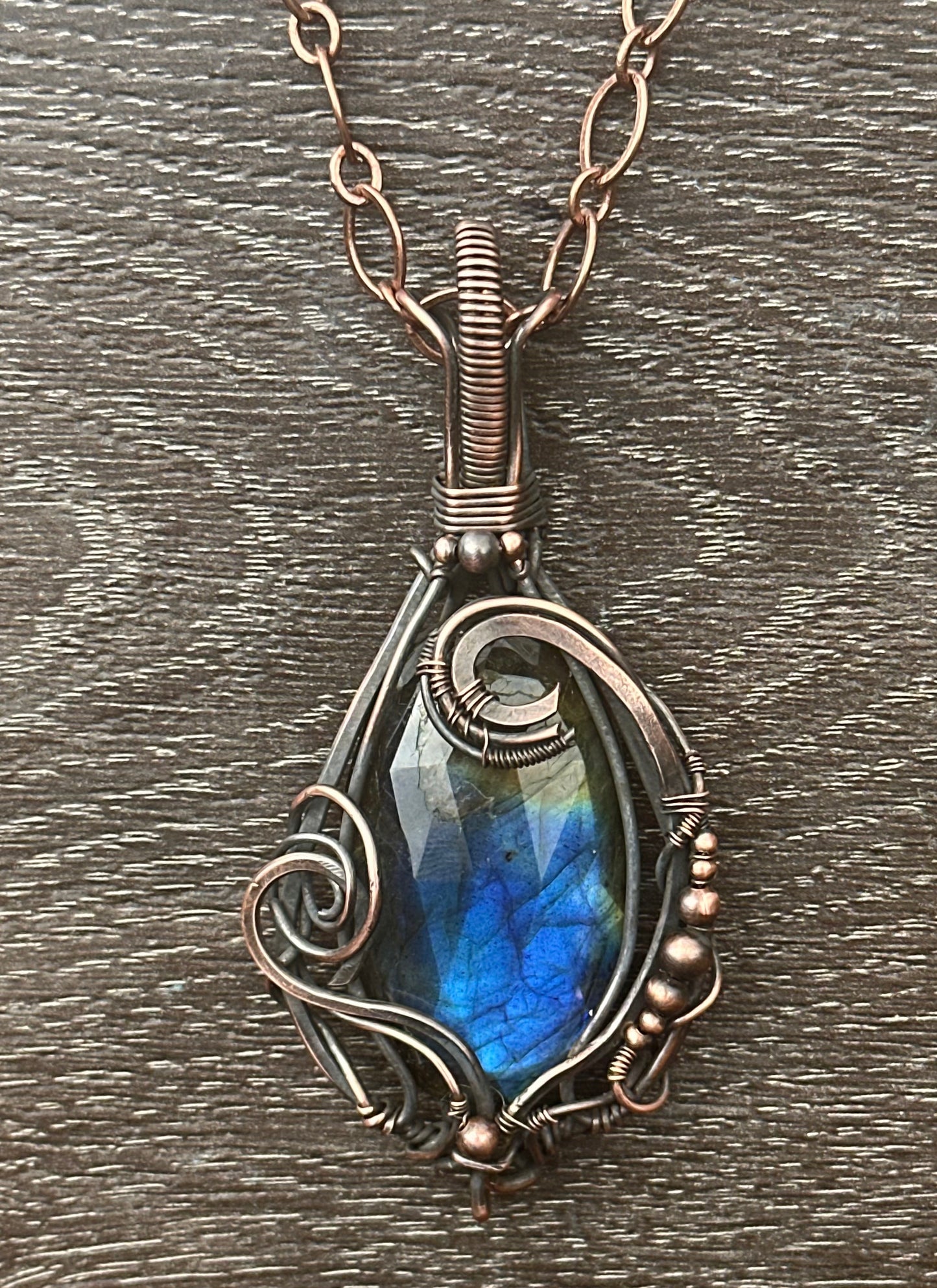 Blue-to-amber labradorite copper wrapped pendant necklace